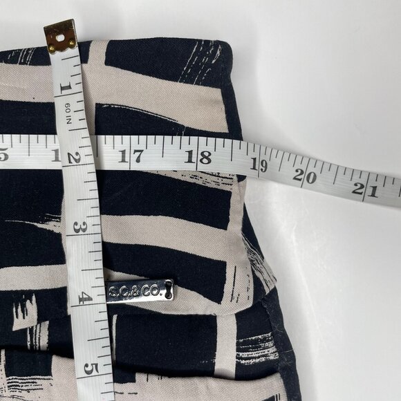 S.C. & Co. Women's Black Ivory Abstract Tummy Control Pocket Skort Skirt Sz XL - Picture 6 of 11